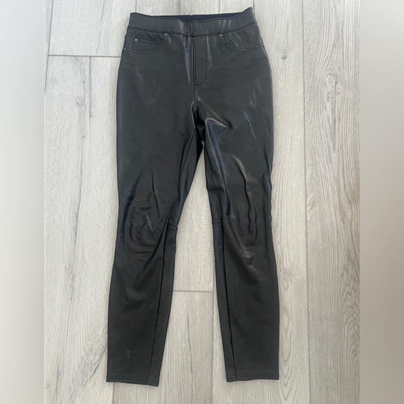 SPANXshape™ Faux Leather
Fleece Lined Leggings - Picture 1 of 6